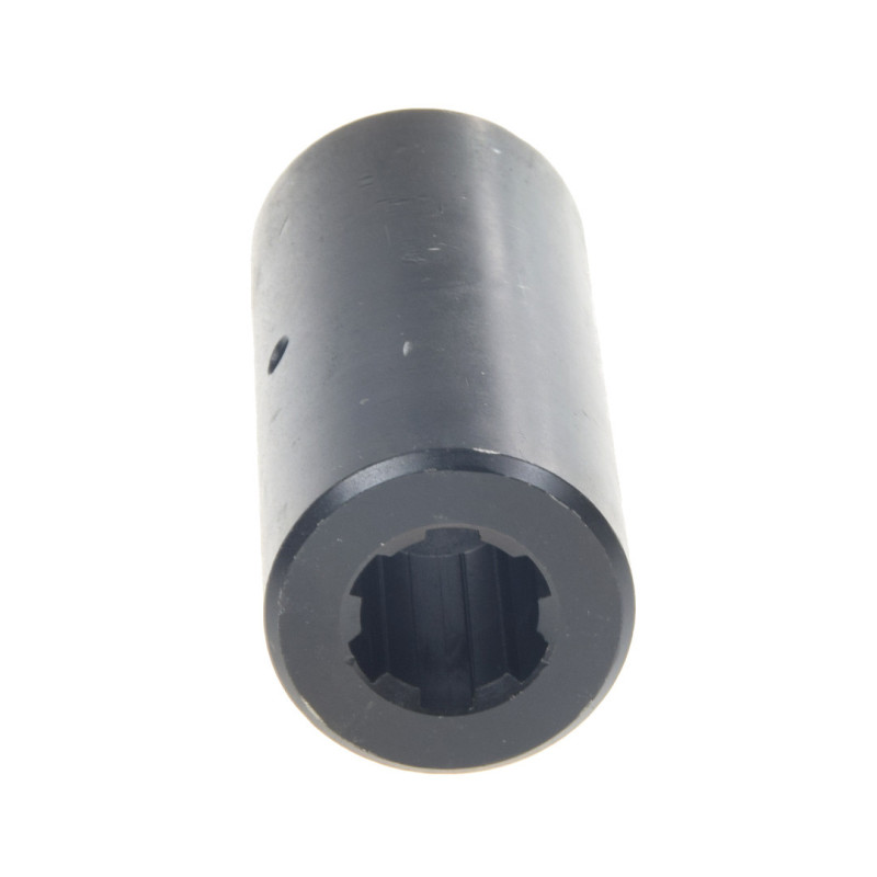 Tulejka metalowa łącząca Massey Ferguson 3384857M2