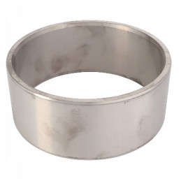 Tuleja przedniej osi Fendt  F835300020010